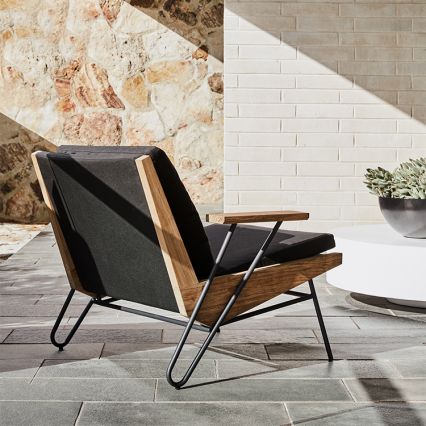 Newton Outdoor Lounge Chair
